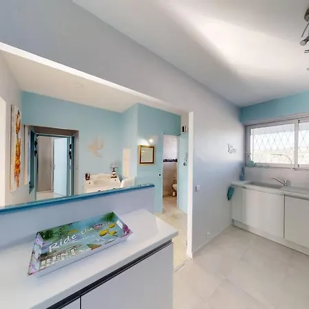 Apartment Marina - Blue Sea View - - Private Parking *
